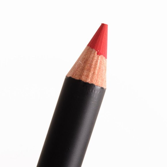 MAC Lip Liner Pencil in Ruby Woo - Picture 2 of 2